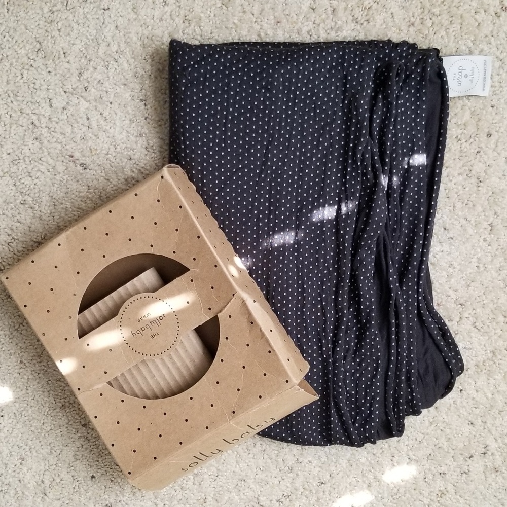 SOLLY Charcoal Swiss Dot wrap